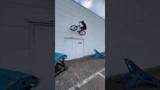 First session with the MTB Hopper landing pad😍🚀 mtb bike urbanfreeride shorts [upl. by Yanaton]