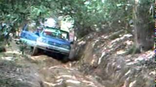 hindhead  devils punchbowl green lane extreme fantastic off roading [upl. by Brindell771]