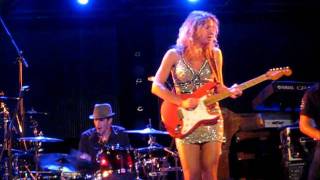 Ana Popovic Solo Blues for M at Tollwood Festival Munich 2011 Live [upl. by Nohtan586]