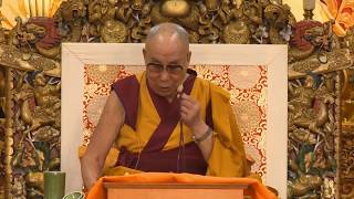 El Dalai Lama recita el mantra OM MANI PEDME HUNG [upl. by Audrie369]