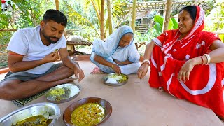 পুকুর থেকে কৈ মাছ ধরে পাহাড়ের এক মাটি আলু দিয়ে রান্না  village style fishing and cooking  villfood [upl. by Ailices]