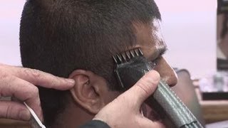 How to use clippers on mens hair [upl. by Ruddy]