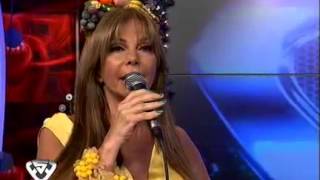 Showmatch 2011  Graciela Alfano generó polémica con su twitter [upl. by Jez]