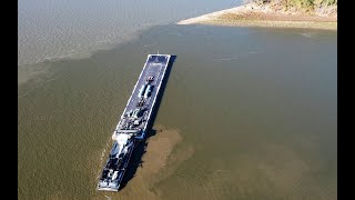 Low Water at Confluence of the Missouri amp Mississippi River with Two Towboats [upl. by Nairim]