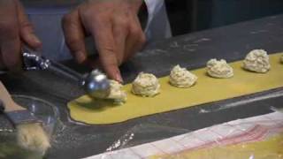 annabelle Rezept  Ravioli mit Ricotta und Salbei [upl. by Aisyram997]