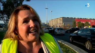 Toulouse  les gilets jaunes bloquent la rocade et laéroport [upl. by Edie]