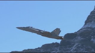 Axalp 2015 Training Solodisplay FA18 [upl. by Cointon]