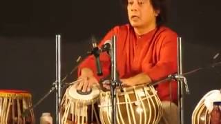 Zakir Hussain Tabla  Fastest fingers moving on tabla [upl. by Areehs908]