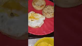 yummy breakfastcrumpets with egg fry and tea crumpeteggssafasmumuk [upl. by Libyc402]