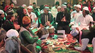 Man Kunto Maula at Urs Nizamuddin Aulia by Tahir Faridi amp Party [upl. by Aaberg]