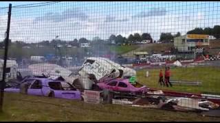 HEDNESFORD HILLS RACEWAY MAJOR CARAVAN CRASH BANGER RACING [upl. by Pazice]