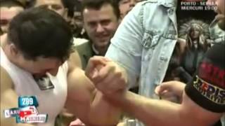 Pro armwrestler vs Pro bodybuilder [upl. by Sajovich]