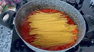 HAŞLAMAK YOK🔝SÜZMEK YOK🔝ENFES SOSUYLA PİŞEN NEFİS SPAGETTİ 🍝 [upl. by Christa]