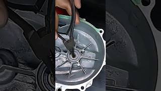 crankcase bearing removal process Yamaha Honda shortvideo likeandsubscribe diy shorts [upl. by Haleemaj]