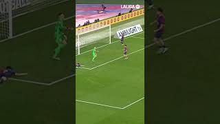 Iñakiiiiiiiii ✋🛑 laligahighlights shorts fcbarcelona [upl. by Ekenna]