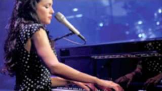 Norah Jones quotThe Tennessee Waltzquot live [upl. by Nylodnarb]