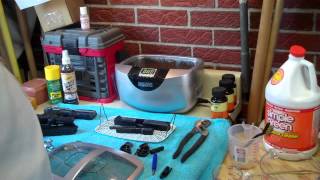 Cleaning my Glock 17 with the ultra sonic cleaner [upl. by Rame]