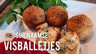 🇸🇷 Surinaamse Visballetjes Kabeljauw receptSurinamese Cod fish balls recipe [upl. by Ahseenyt]