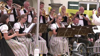 RAINERMARSCH MIT PFARRER  Bürgermusik St Gilgen [upl. by Hunsinger]