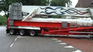 Kermis Tilburg 2012 aankomst transport AIR tweede twee vrachtwagens [upl. by Taylor313]