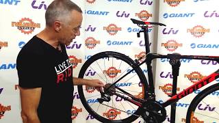 Giant TCR Advanced Pro 1 2018 Road Bike [upl. by Ilenay]