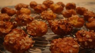 Recette facile des Chouquettes par Mamy Monica [upl. by Ialokin]