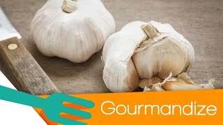 How to peel and degerm garlic  Gourmandize [upl. by Nehemiah]