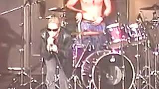 Layne Staley gets REALLY pissed  Weedsport 1991 Alice in Chains live [upl. by Swayder]