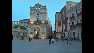 Isola di Ortigia Walking Tour Siracusa  Sicily [upl. by Nalla]