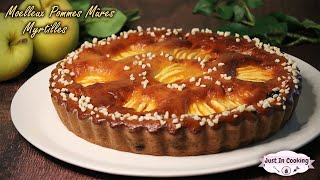 Recette de Gâteau Moelleux aux Pommes Mûres et Myrtilles [upl. by Aldus]