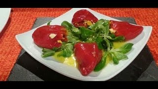 Miel sobre Hojuelas  Ensalada de pimientos del piquillo rellenos de escabeche [upl. by Borreri]