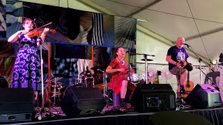 Cloudstreet at the 2019 Illawarra Folk Festival [upl. by Norreht]