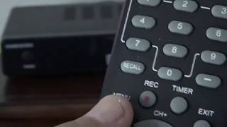 HOMEWORX HW 150 PVR how to watch a movie with a thumb drive [upl. by Syhr]