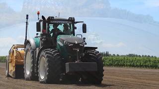 Fendt 1050 Vario met GIGA Schuifdozer BOS Rob Kempeneers [upl. by Bruell]