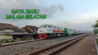 Kereta Api Gaya Baru Malam selatan mengurangi kecepatan [upl. by Llerrom]