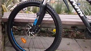 PRESENTATION ROCKRIDER 500s  VTT SPORT BTWIN [upl. by Etnecniv]