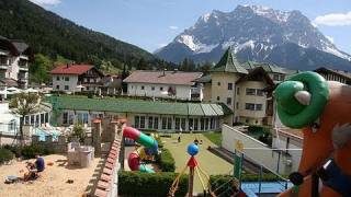 Leading Family Hotel amp Resort Alpenrose in Lermoos  Tirol Österreich [upl. by Henrique]