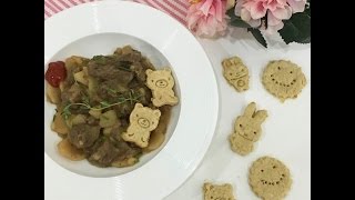 Homemade stovies with Scottish oatcakes Recipe Video [upl. by Ameen214]