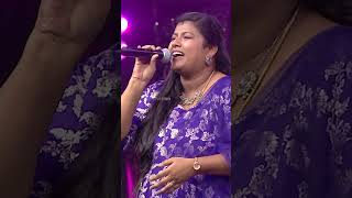 Inimai Niraintha Ulagam 🎼 LincyDiana 😍  Super Singer 10 [upl. by Sikram515]