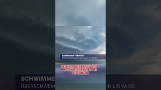 Gewitter in Lignano 63Jähriger Mann wird vermisst [upl. by Duke]