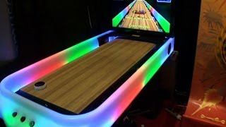 DiscGlo Shuffle  Virtual Shuffleboard Bowing Game  BOSA 2014 Silver Award  BMIGaming  Arach [upl. by Cuttie76]