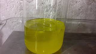 Precipitating gold from aqua regia with sodium metabisulfite [upl. by Annel]