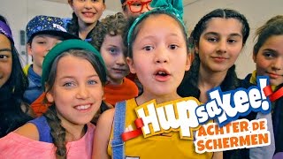 IJSKOUD OP HET SCHOOLPLEIN voor de Hupsakee Vlog 28  Kinderen voor Kinderen [upl. by Andromache]