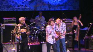 Elvin Bishop with Mickey Thomas Fooled Around Fell In Love LRBC 10 27 2011 [upl. by Filipe419]