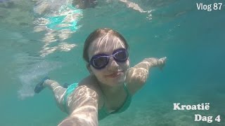 Kroatië dag 4 ZWEMMEN Vlog 87 [upl. by Yaakov515]