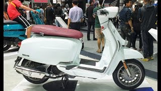 2019 Lambretta V200 Special  White [upl. by Ettenaj824]