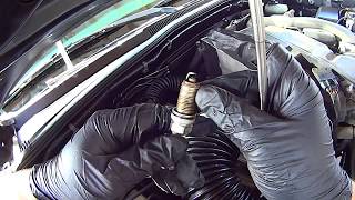 How to replace spark plugs on 20052015 Toyota Tacoma 40L V6 [upl. by Huai]