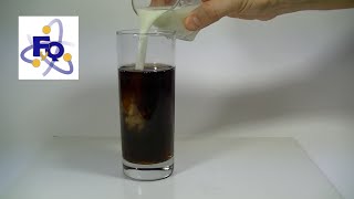 Mezclar leche con coca cola [upl. by Thorstein]