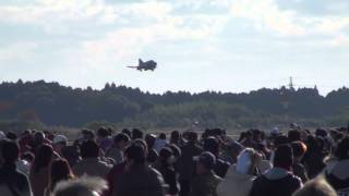 2011 新田原 航空祭 予行＆当日 301sq F4 ファントム ローパス [upl. by Ule]