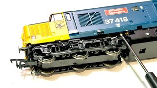 Adding a Loksound 5 speaker upgrade and stay alive to a Bachmann 37 [upl. by Lertnahs]